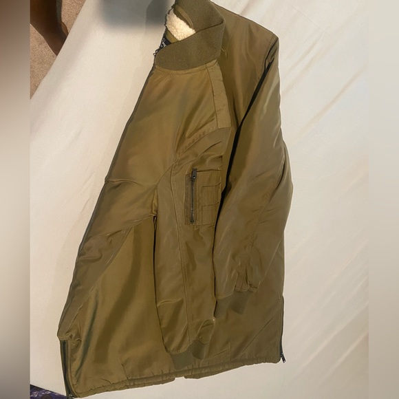 Army green bomber jacket - Picture 2 of 3